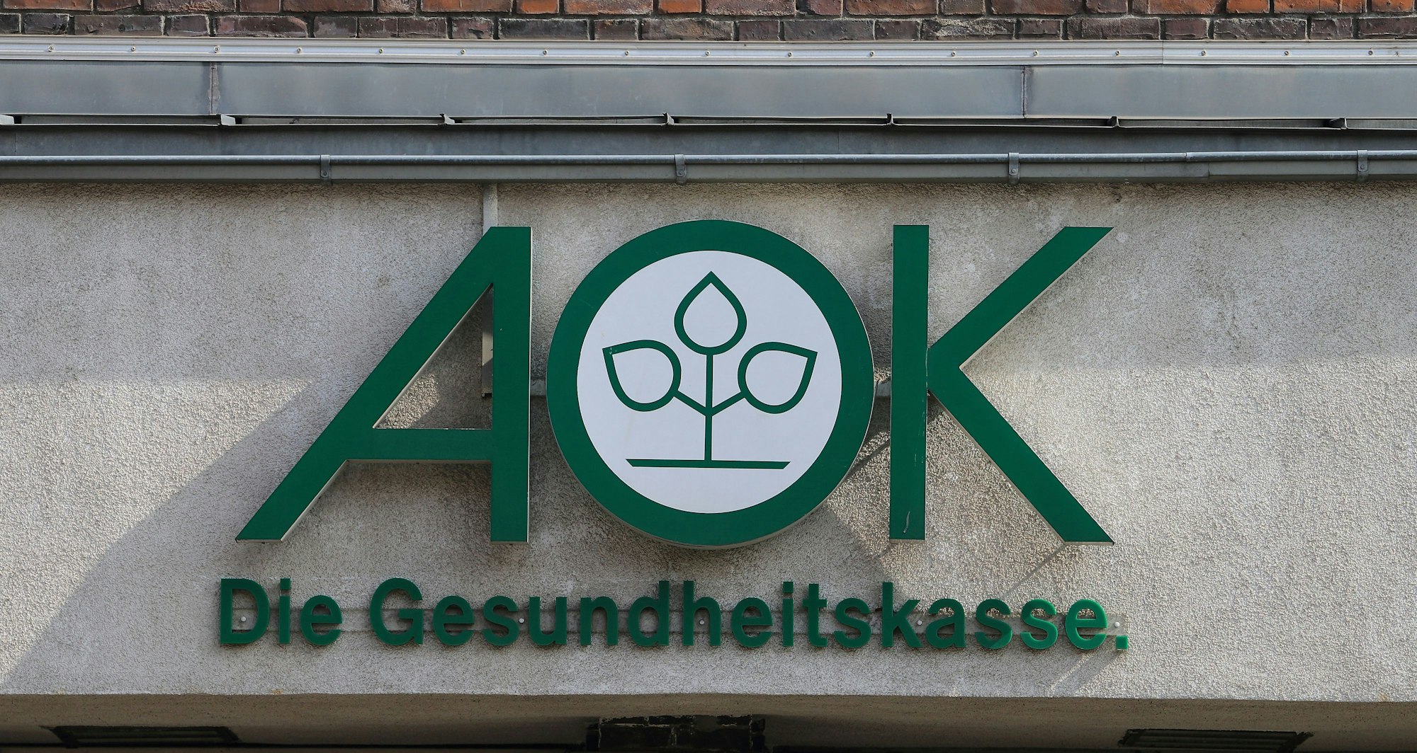 Das Logo der Krankenkasse AOK