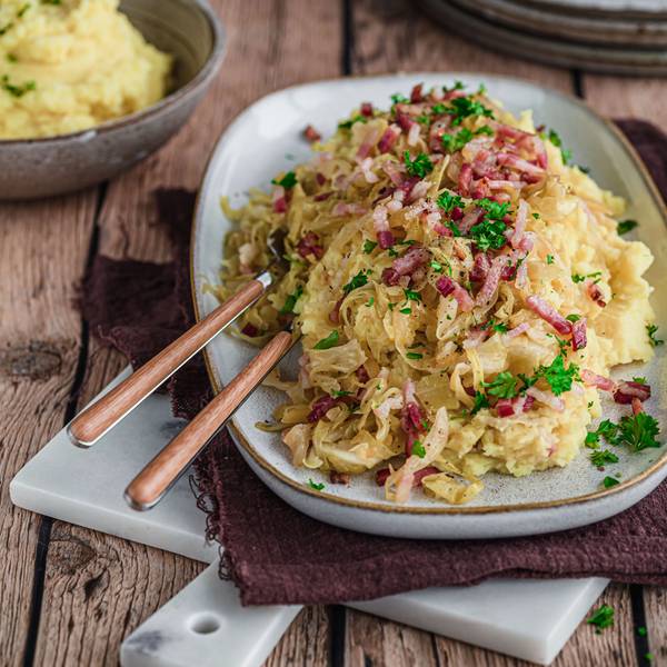 Kappestiertes oder Teertisch aus dem Kochbuch Kraut und Korn