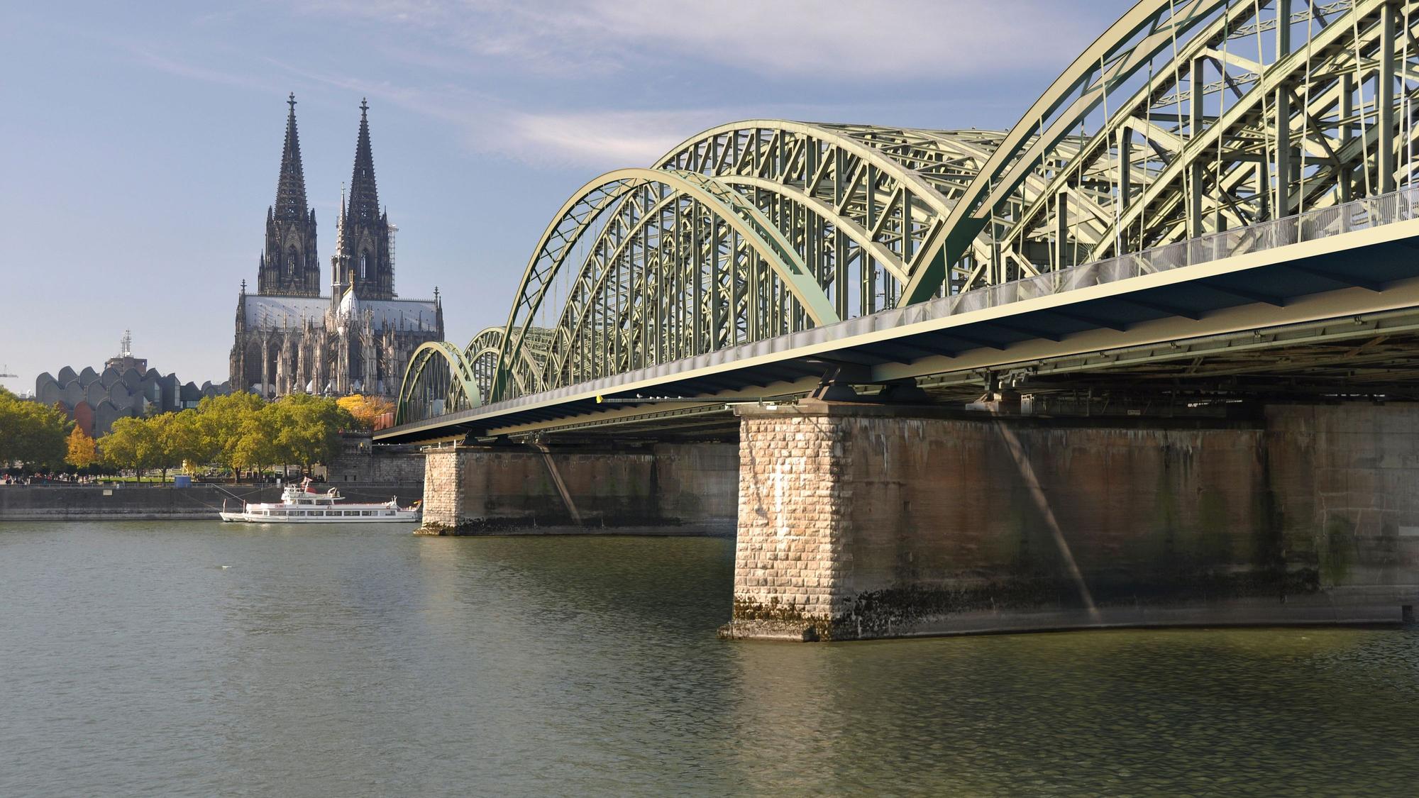 Diese Visualisierung zeigt, wie die Stadt sich die Brückenerweiterung vorstellt.