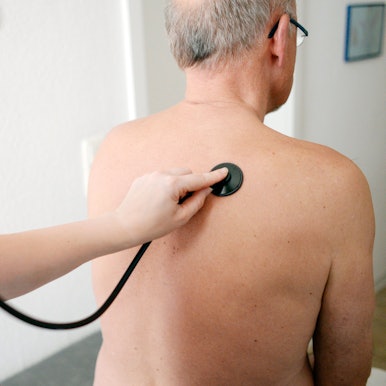 Mit dem Anonymen Krankenschein können Menschen ohne Versicherung behandelt werden. (Symbolbild)