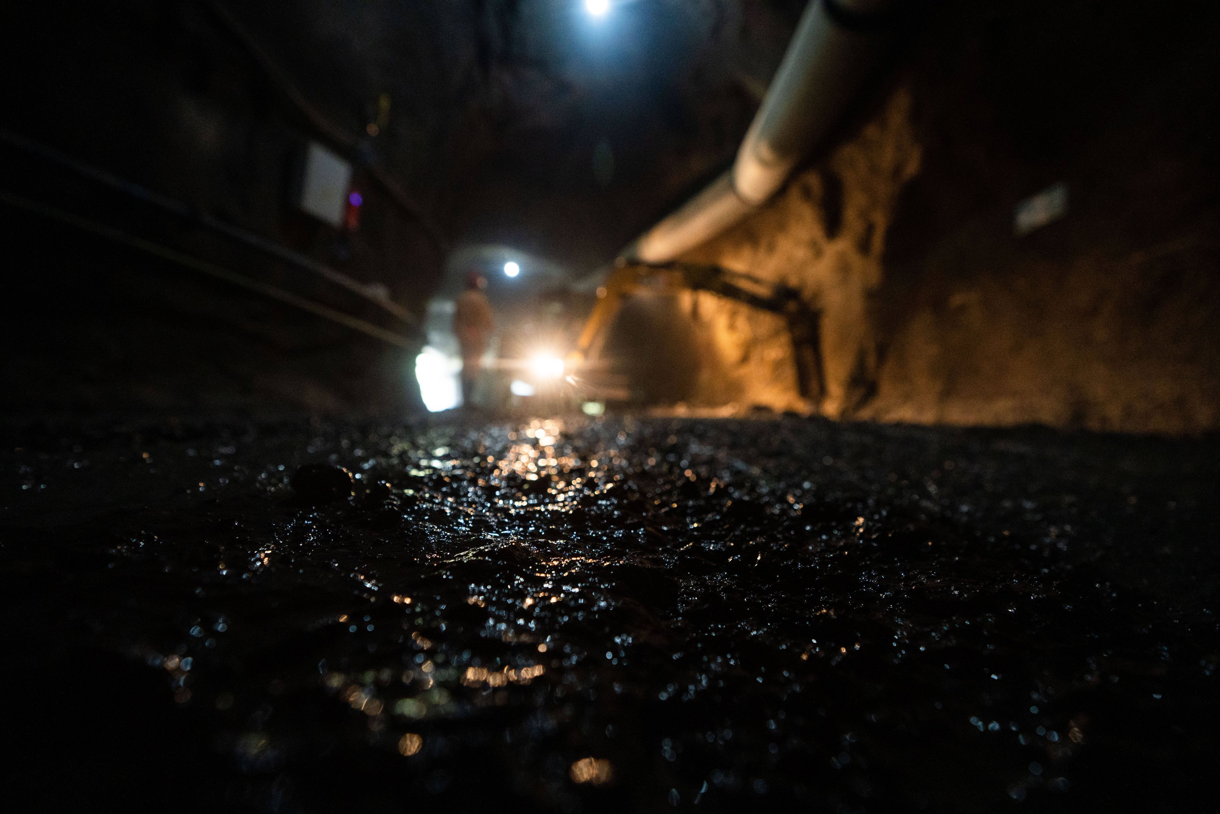 Super Large Lead-zinc Deposit In Bijie Workers are working at the mining and beneficiating project of Zhugongtang lead and zinc mine in Zinche village, Shuitangbao Township, Hezhang County, Bijie city, Southwest China s Guizhou province, on July 5, 2023. Bijie China PUBLICATIONxNOTxINxFRA Copyright: xCFOTOx originalFilename: cfoto-superlar230709_nphgZ.jpg