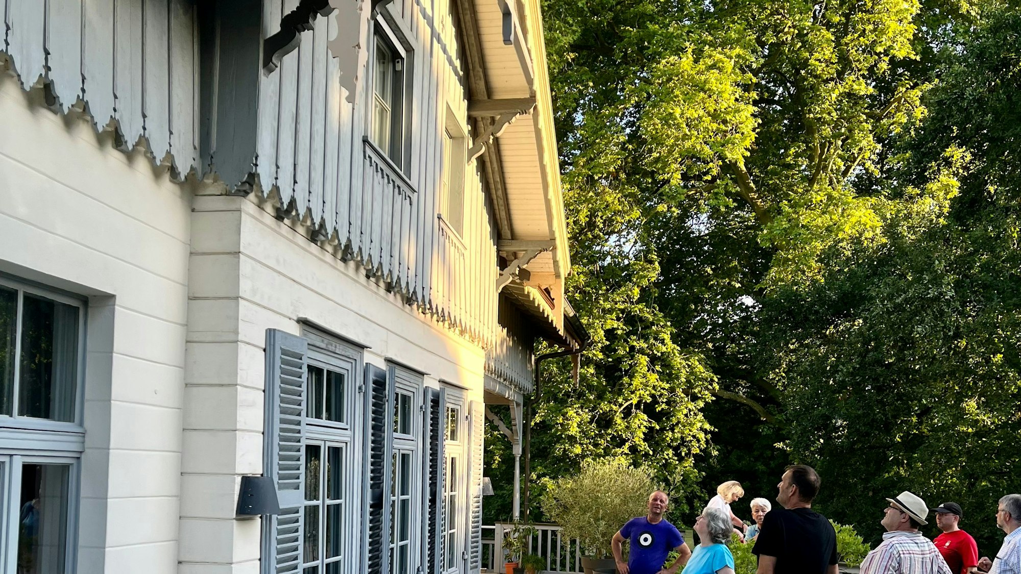 Die Terrasse der denkmalgeschützten Villa Wuppermann in Lev-Schlebusch