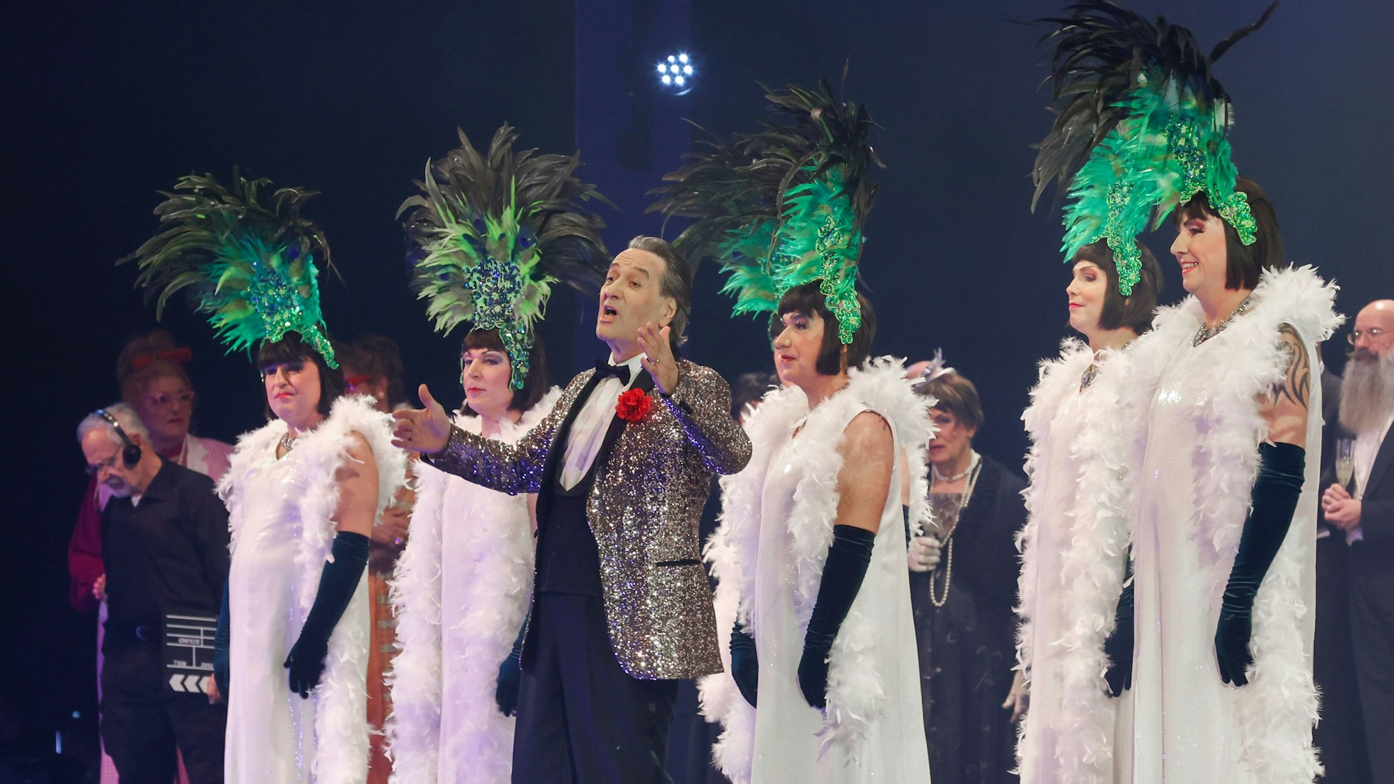 150 Jahre Divertissementchen: Premiere von „Zillche en Jefahr“.