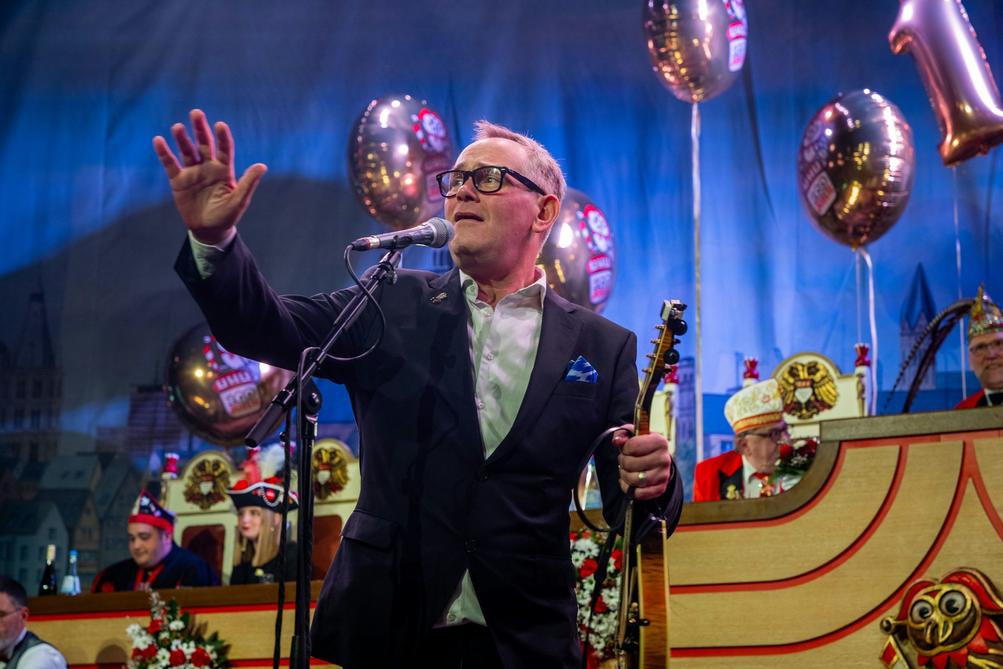 JP Weber bei der Jubiläumsprunksitzung der KG UHU im Theater am Tanzbrunnen.