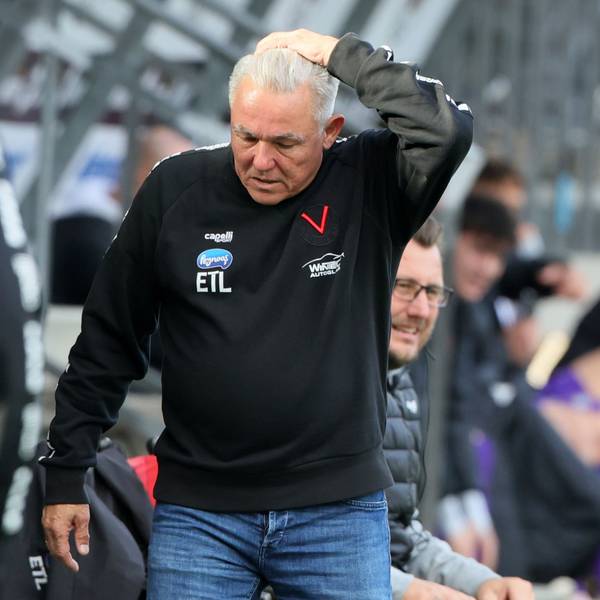 FC Viktoria Köln vs. FC Erzgebirge Aue, 3. Liga, Trainer Olaf Janßen Viktoria), 14.10.2023, Bild: Herbert Bucco