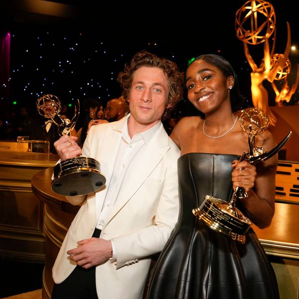 Emmys für die Küchen-Crew: In der Serie „The Bear“ zeigen Jeremy Allen White und Ayo Edebiri die chaotische Gastronomie-Welt mit einer ganz persönlichen Note.