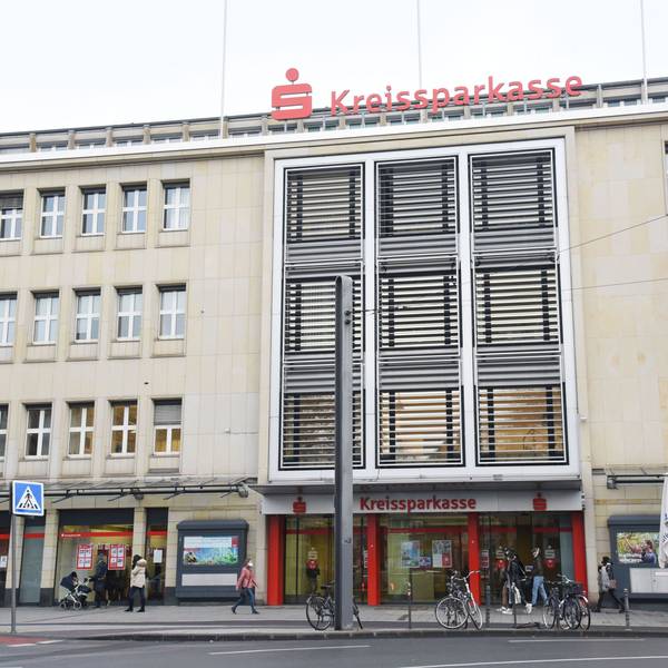 Zentrale der Kreissparkasse Köln.
Ansicht vom Neumarkt.