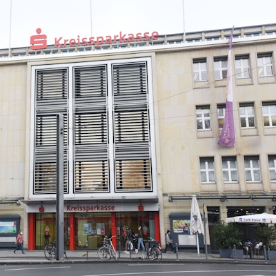 Zentrale der Kreissparkasse Köln.
Ansicht vom Neumarkt.