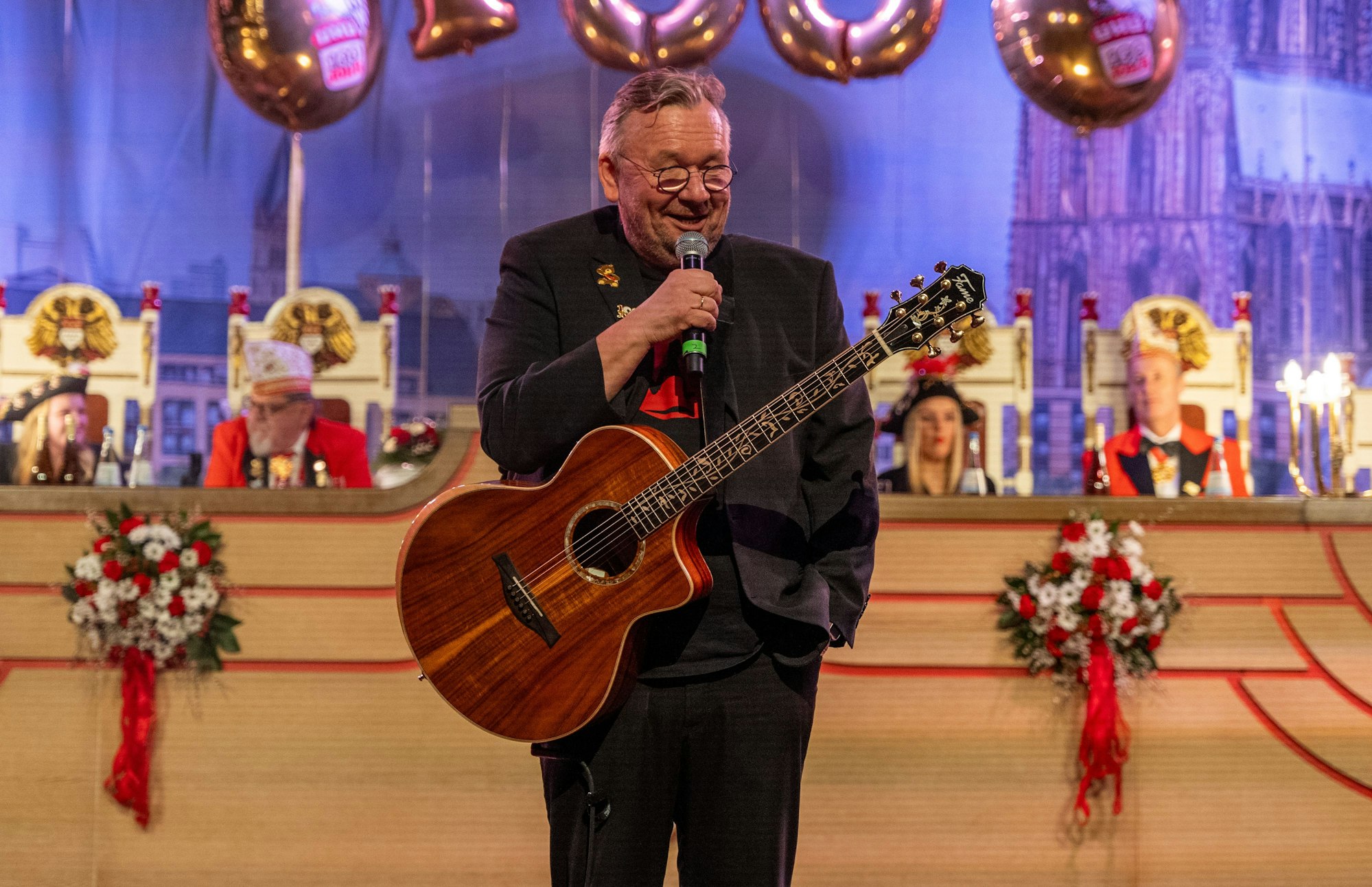 Bernd Stelter bei der Jubiläumsprunksitzung der KG UHU im Theater am Tanzbrunnen