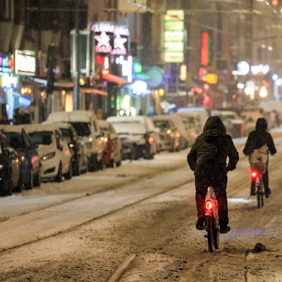 Schnee in Köln.
Zülpicher Straße.
