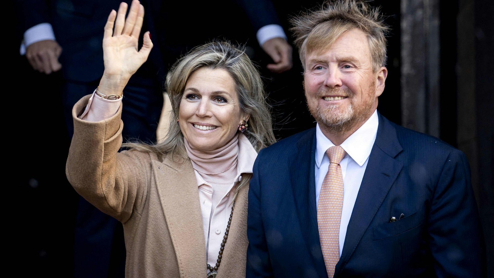 König Willem-Alexander (r) und Königin Máxima (l) beim traditionellen Neujahrsempfang im Königlichen Palast in Amsterdam.