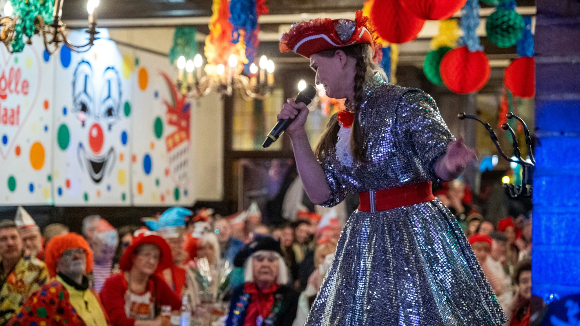 Vera Passy bei der Brauhaussitzung der KG Große Eigelsteiner