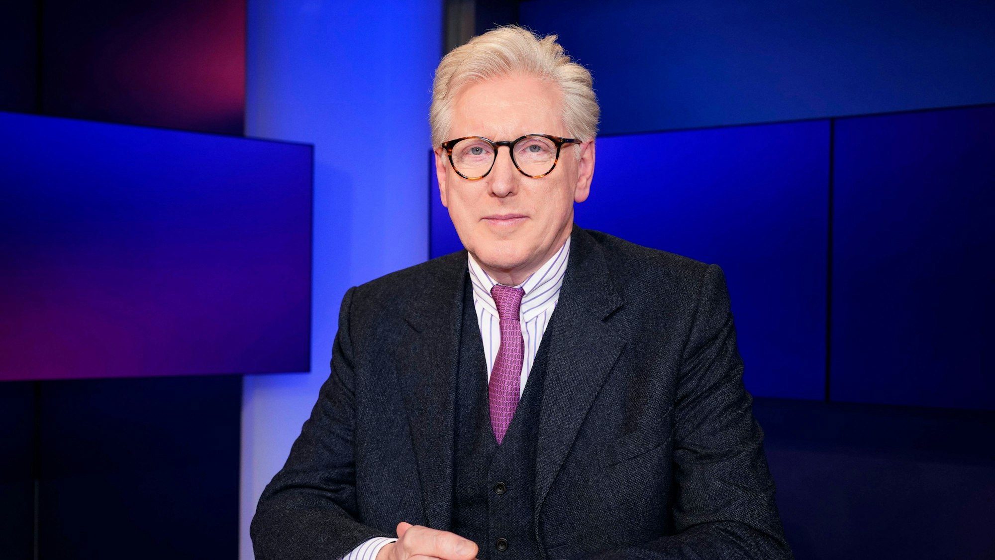 Theo Koll in der ARD-Talkshow maischberger im Studio Adlershof.