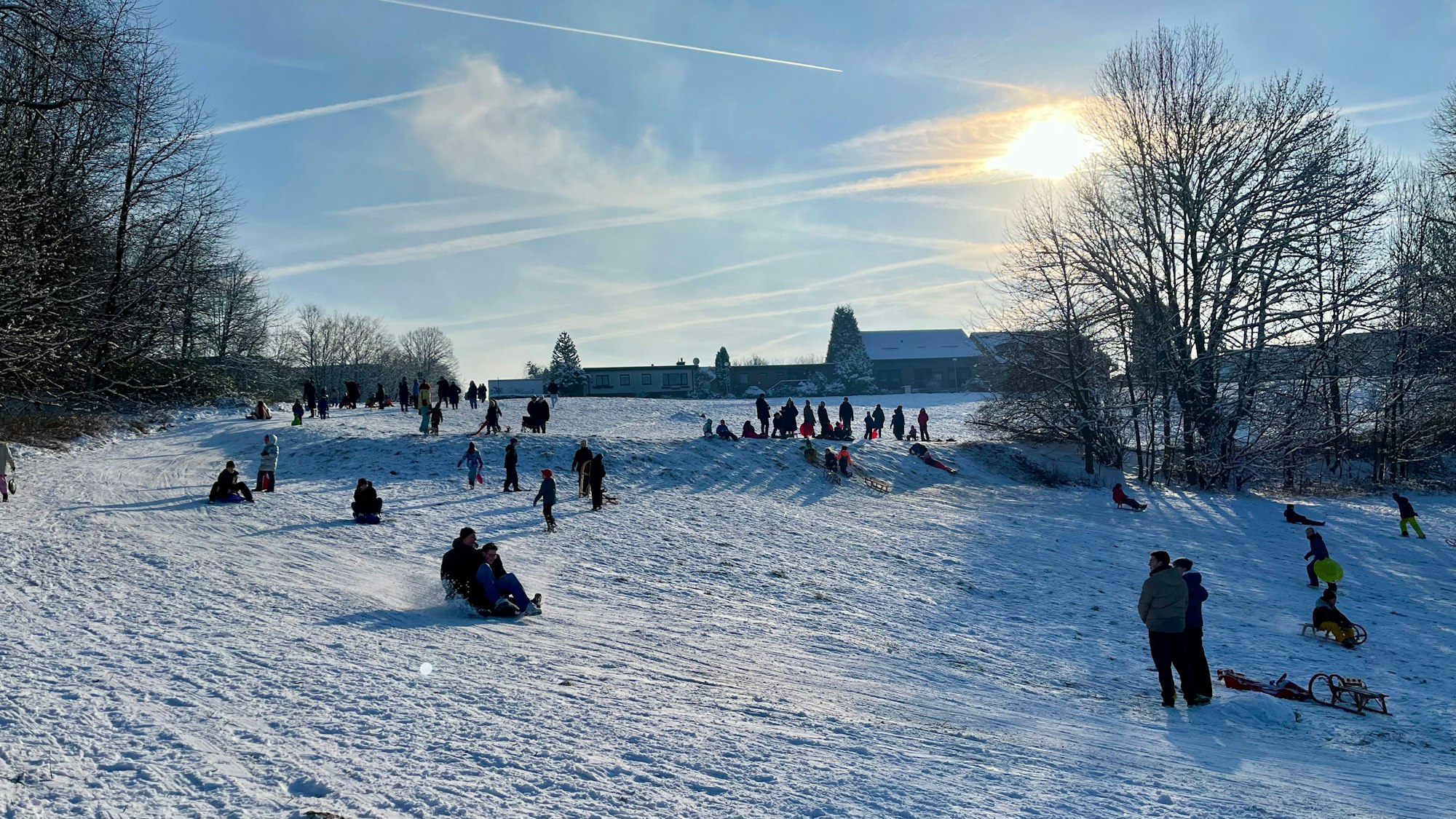 Schnee am Oulusee in Leverkusen