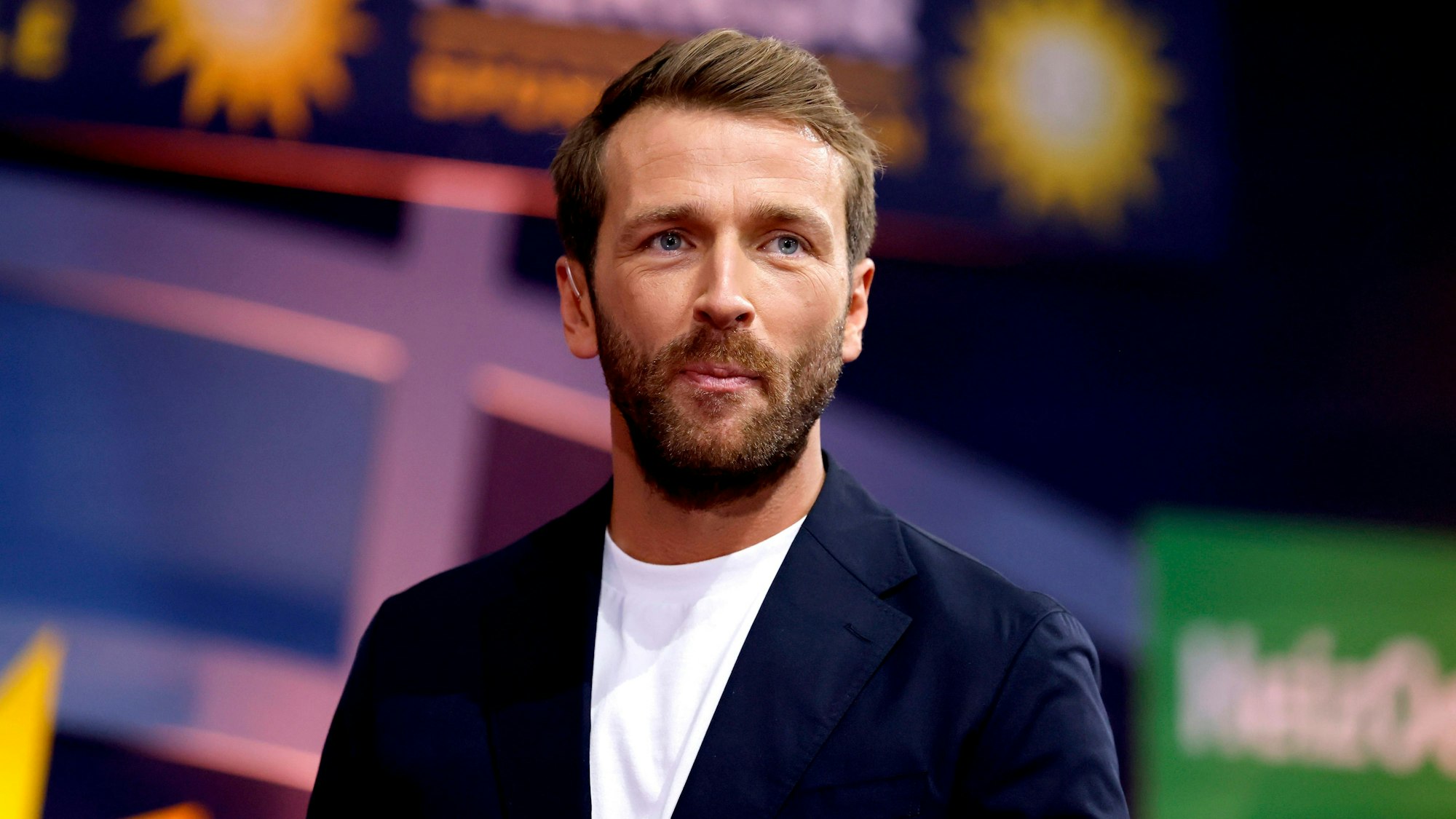 Journalist Christian Düren bei der Pro7 Promi Darts WM 2024 übertragen von Joyn im Maritim Hotel Düsseldorf.