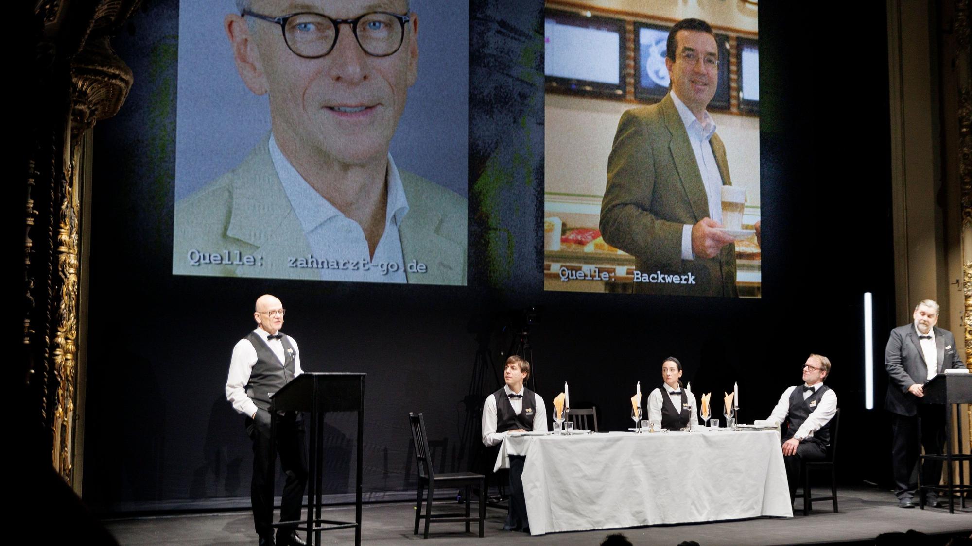 Berlin: Die Schauspieler Veit Schubert (v.l.n.r.), Max Gindorf, Constanze Becker, Oliver Kraushaar und Andreas Beck spielen bei einer szenischen Lesung auf der Bühne des Berliner Ensemble weitere Details zu einem Treffen von AfD-Politikern, Rechtsextremisten und Unternehmer.