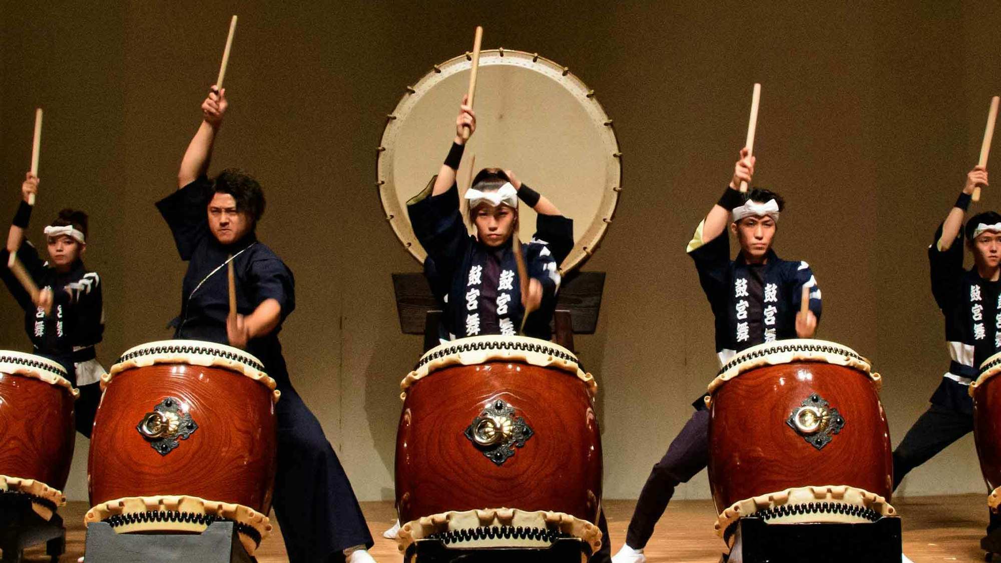Die japanische Trommlergruppe Kokubu kann im Januar 2024 aufgrund eines technischen Fehlers nicht im Forum Leverkusen auftreten.
