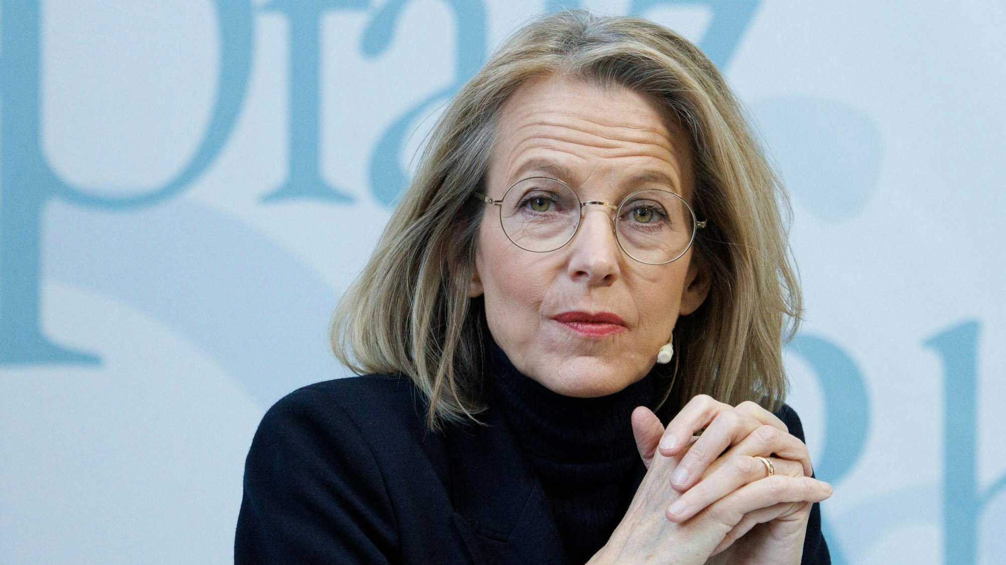 Julia Jäkel, Vorsitzende des Zukunftsrates, spricht bei einer Pressekonferenz zur Vorstellung des Berichts des Zukunftsrates für die Entwicklung des öffentlich-rechtlichen Rundfunks.