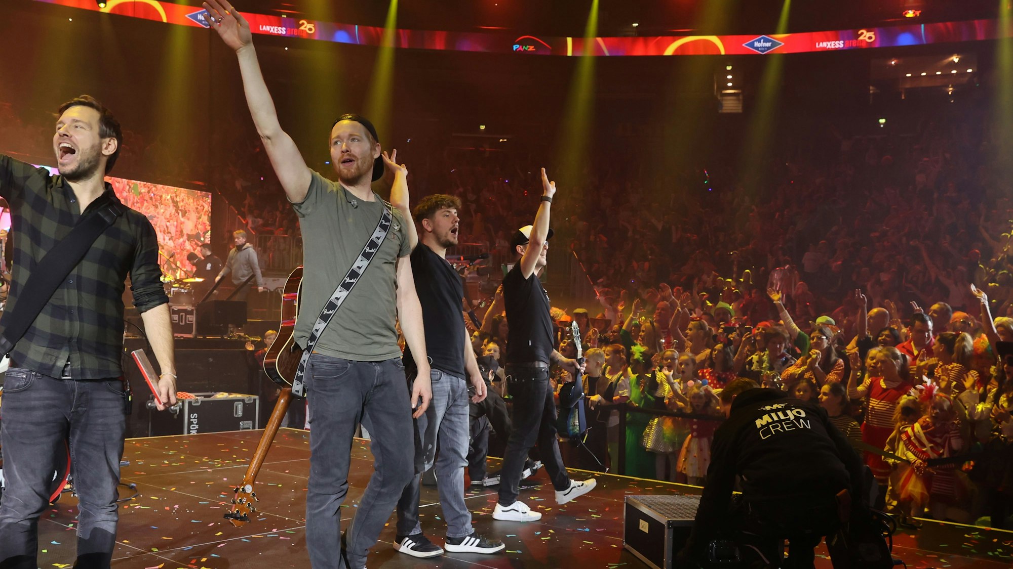 Miljö auf der Bühne bei der Lachenden Pänzarena 2024.