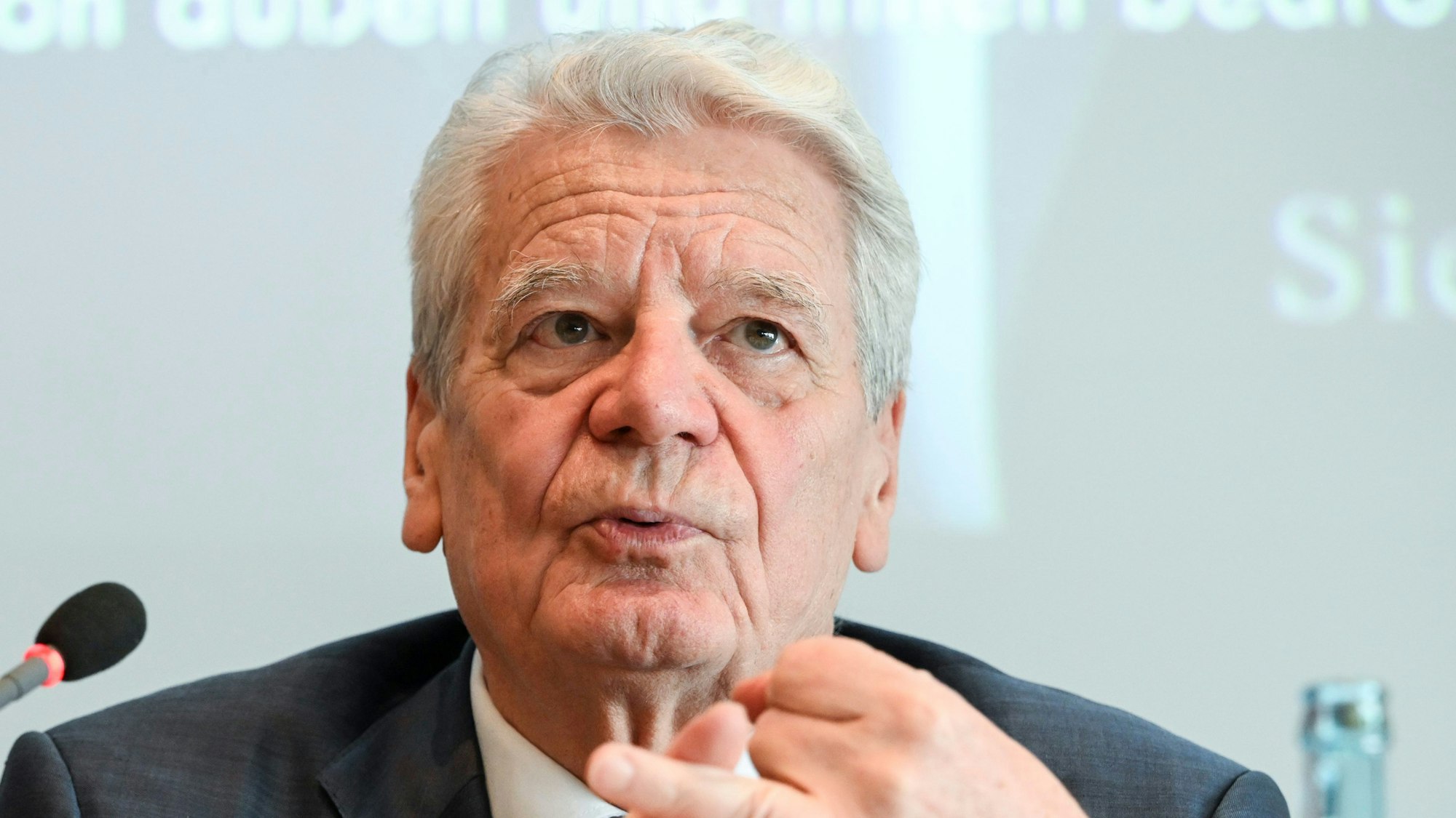 Joachim Gauck, Bundespräsident a.D., stellt sein Buch vor. (Archivbild)