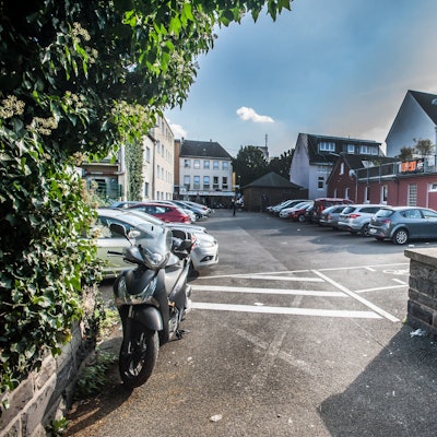 Die Politik berät in Kürze über eine Studie zum Bunker-Gelände in Opladen. (Archivfoto)