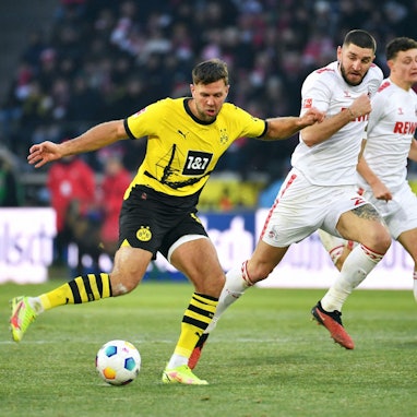 Jeff Chabot hatte gegen Dortmunds Angreifer einen schweren Stand.