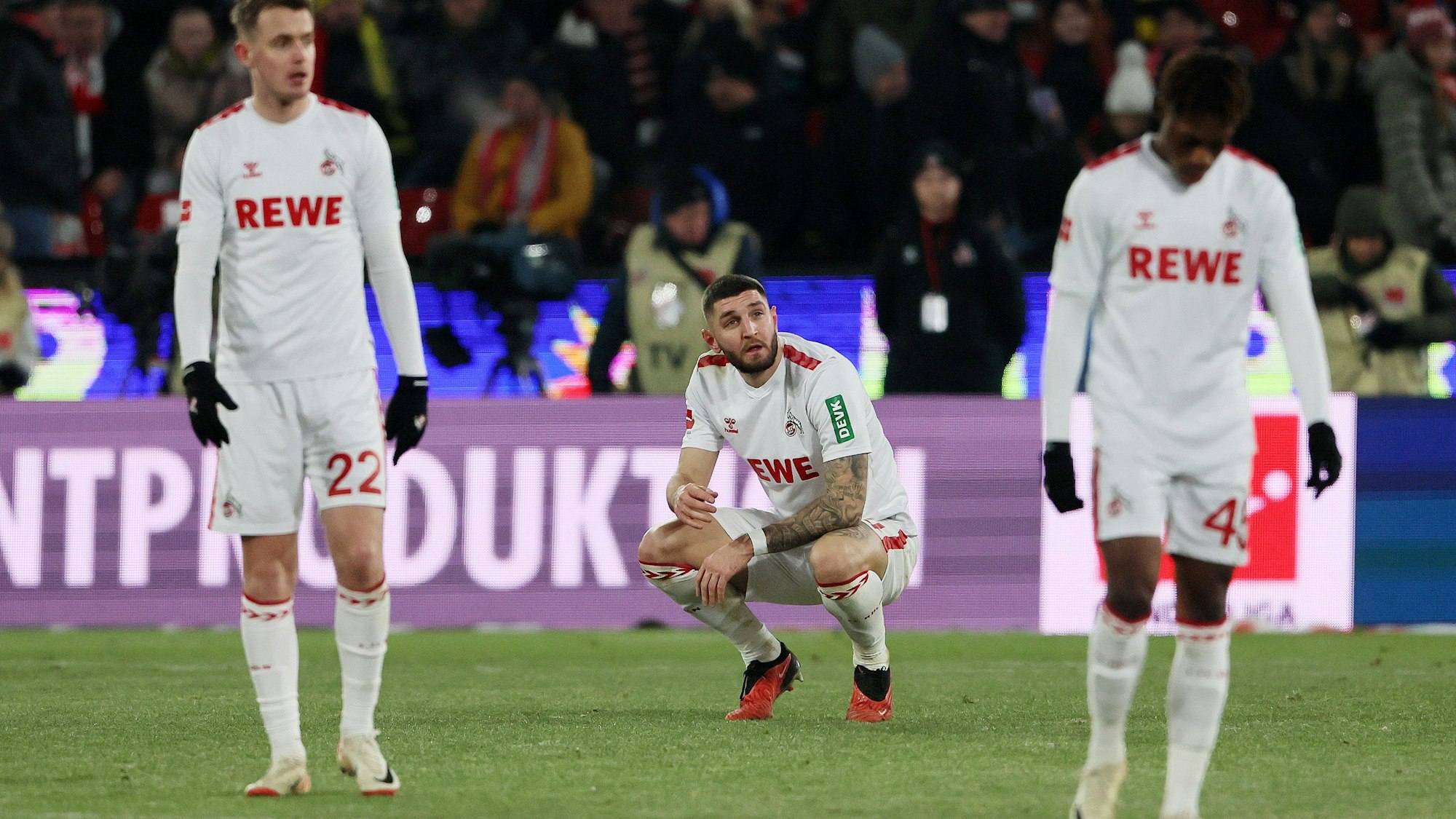 Jeff Chabot und Kollegen waren am Samstag nach dem Schlusspfiff gegen Dortmund schwer enttäuscht.
