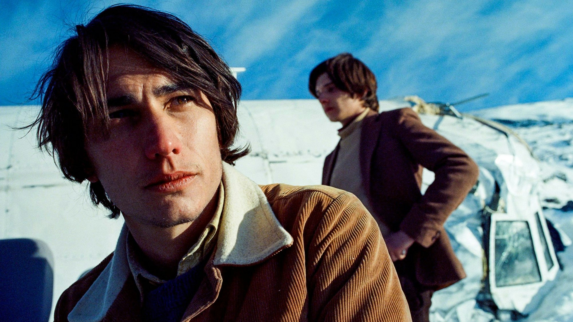 Enzo Vogrincic als Numa in einer Szene des Films ‚Die Schneegesellschaft‘ (undatiert). Die Geschichte eines Flugzeugabsturzes in Südamerika ist bei Netflix zu sehen.