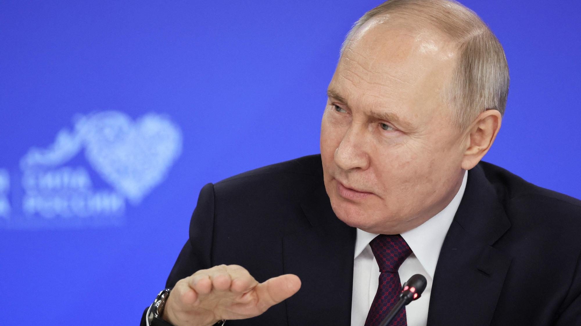 Kremlchef Wladimir Putin behauptet, keinen Krieg mit der Nato führen zu wollen. Moskau behauptete allerdings auch lange, dass es die Ukraine nicht angreifen werde. (Archivbild)