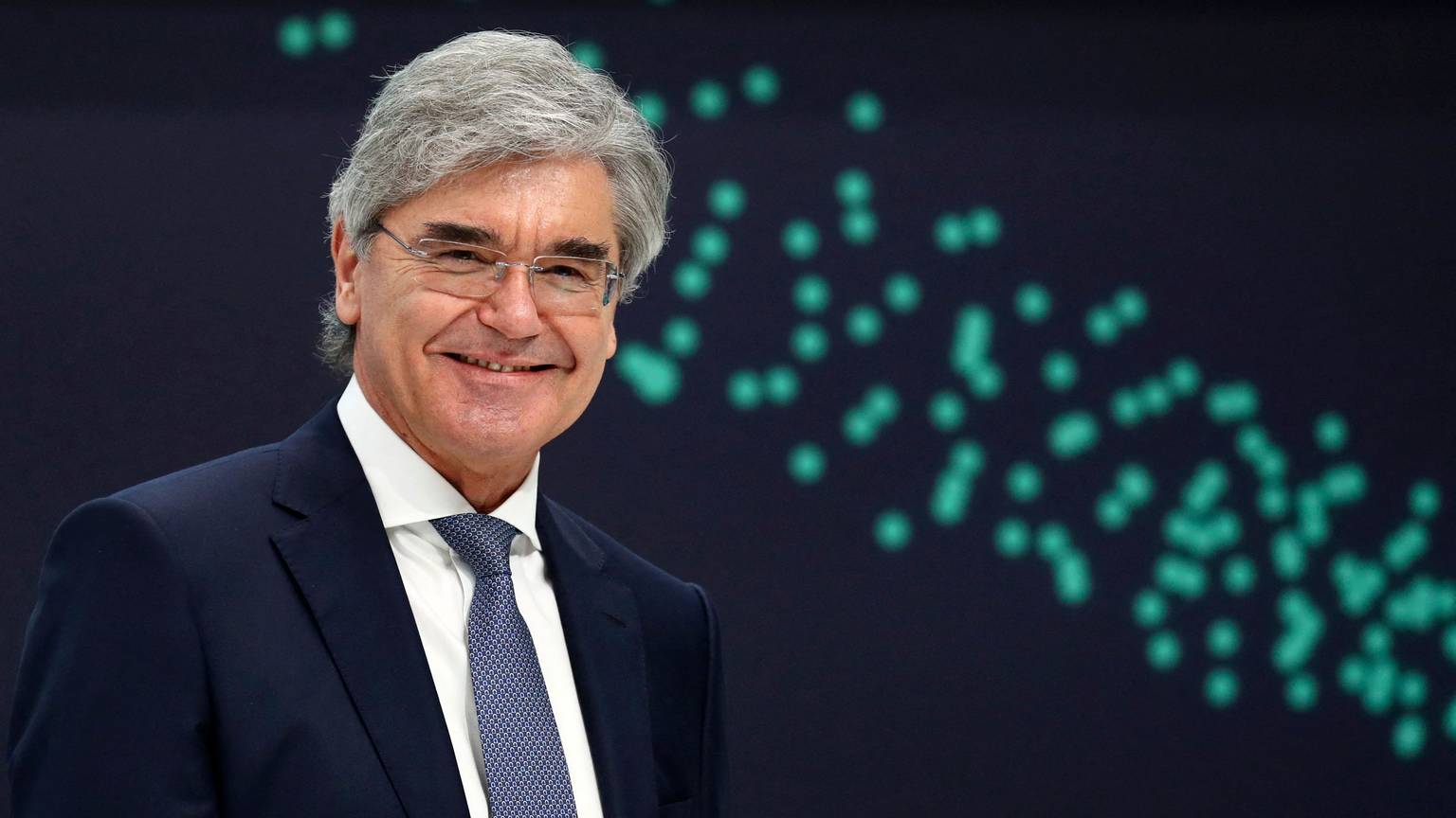 Unter Deutschlands Topmanagern bezieht Siemens Energy-Aufsichtsratschef Joe Kaeser so pointiert politisch Stellung wie sonst keiner.
