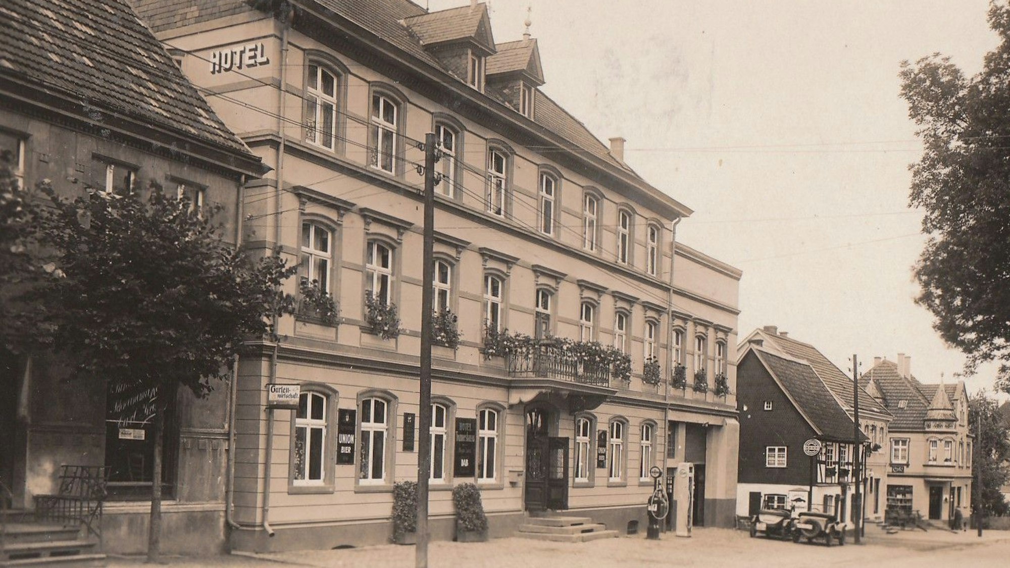Das Hotel Trommershausen in Marienheide, aufgenommen in den 1930er Jahren.