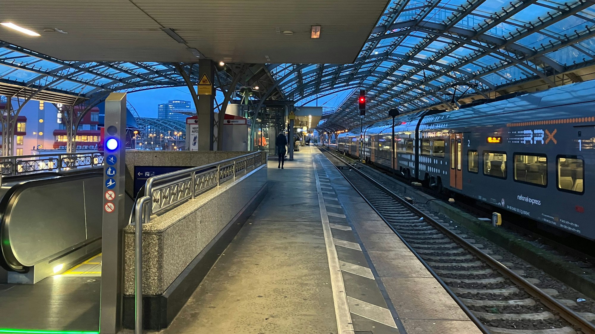 Ein Gleis am Kölner Hauptbahnhof.