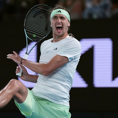 Alexander Zverev aus Deutschland jubelt nach seinem Sieg.