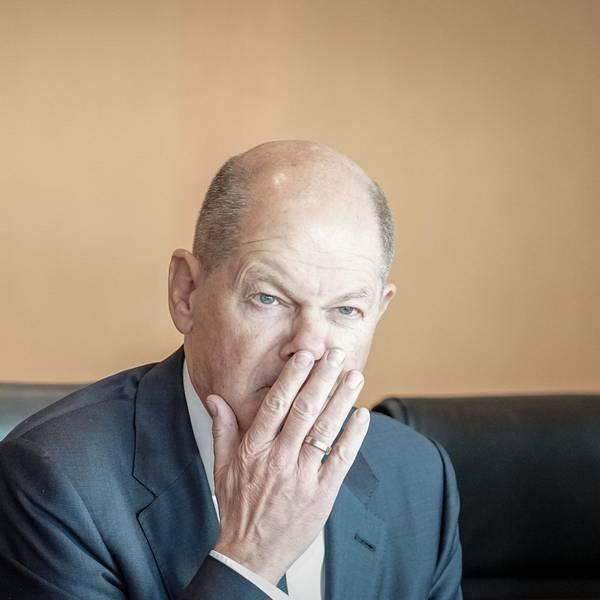 24.01.2024, Berlin: Bundeskanzler Olaf Scholz (SPD) nimmt an der Sitzung des Bundeskabinetts im Bundeskanzleramt teil. Foto: Kay Nietfeld/dpa +++ dpa-Bildfunk +++