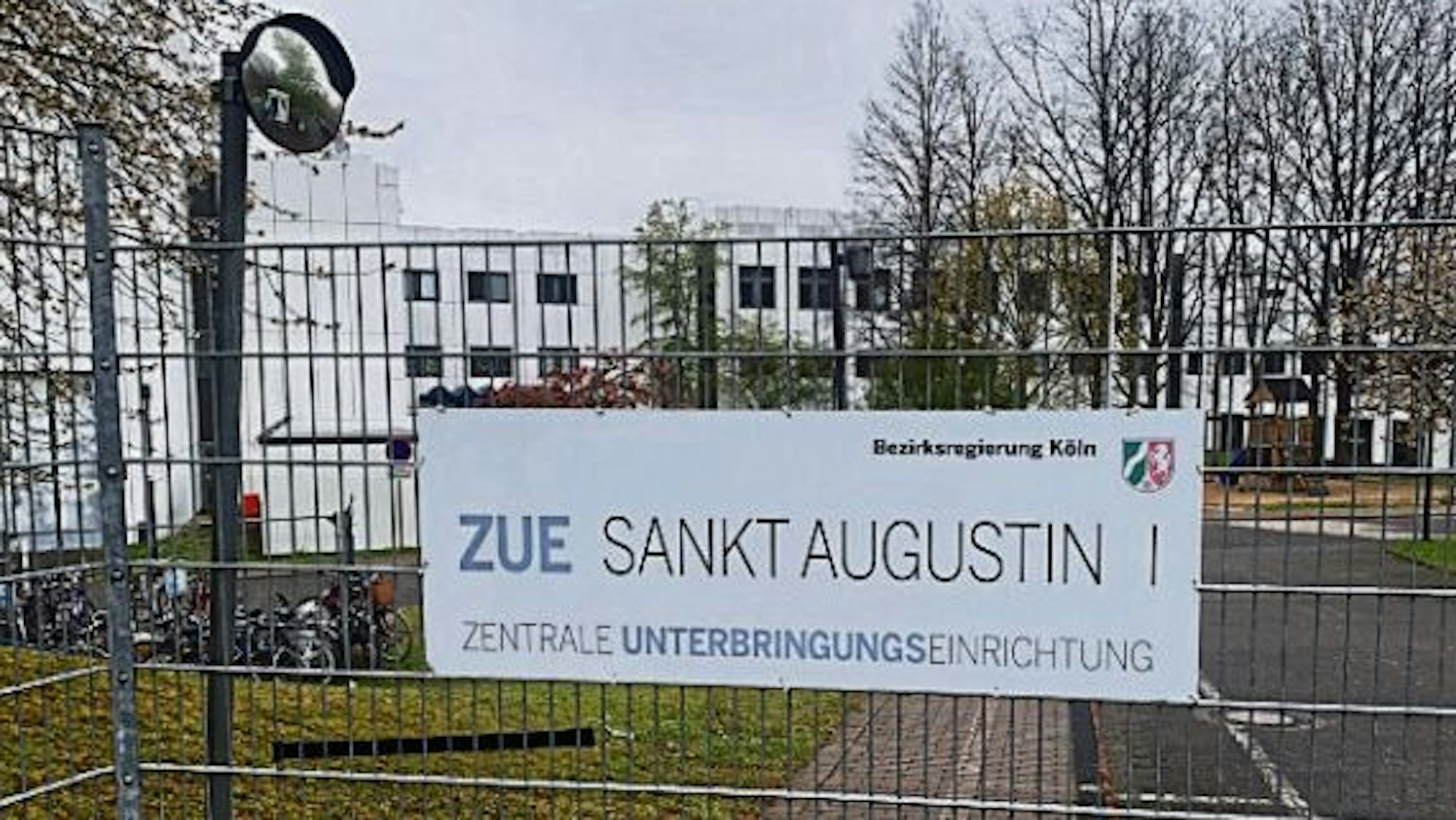 Wie hier in Sankt Augustin wird die Bezirksregierung demnächst auch in Niederkassel eine Zentrale Unterbringungseinrichtung für Geflüchtete betreiben.