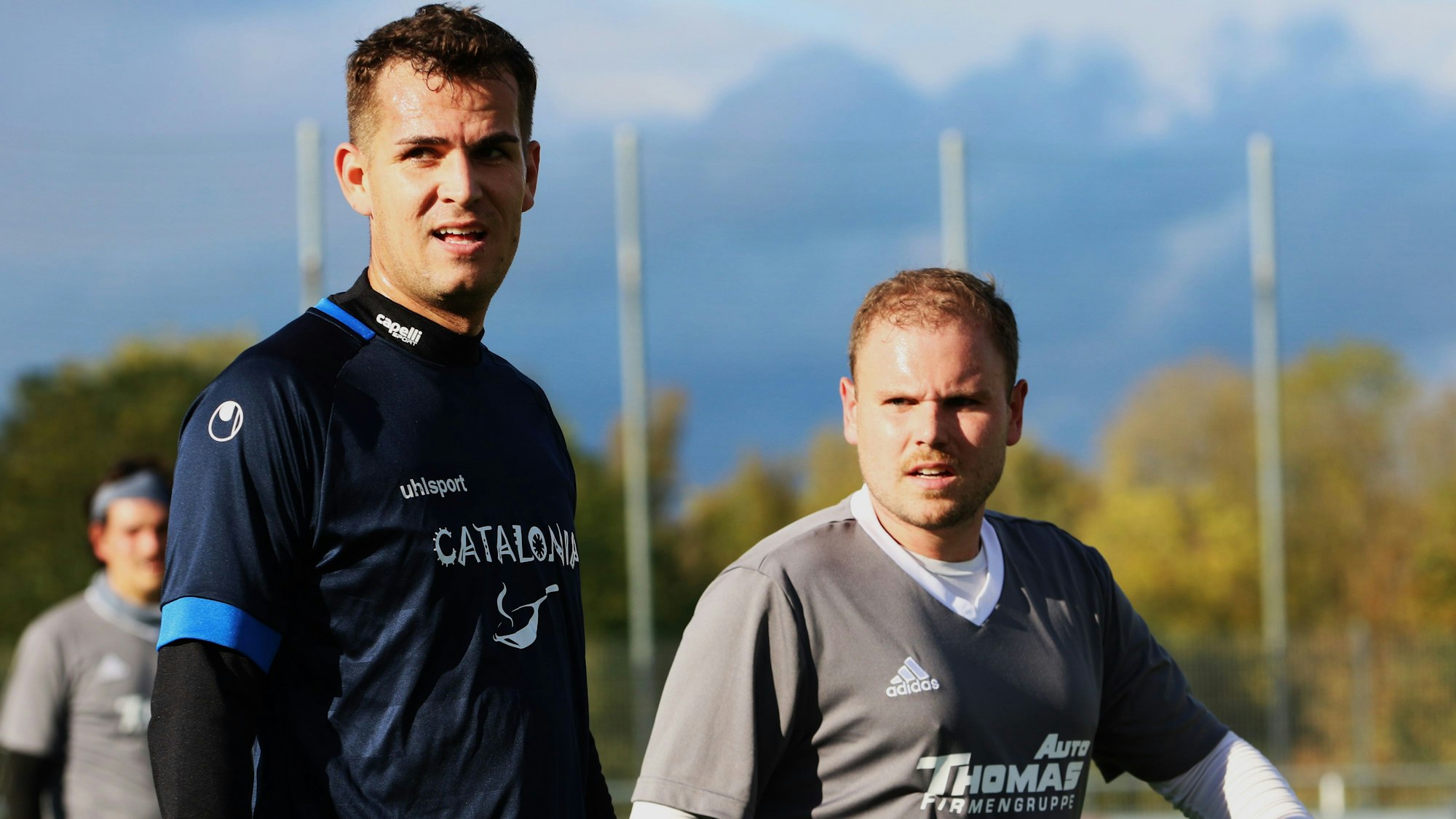 Das Bild zeigt Helge Hohl während eines Spiels mit der Reserve des SV Bessenich.