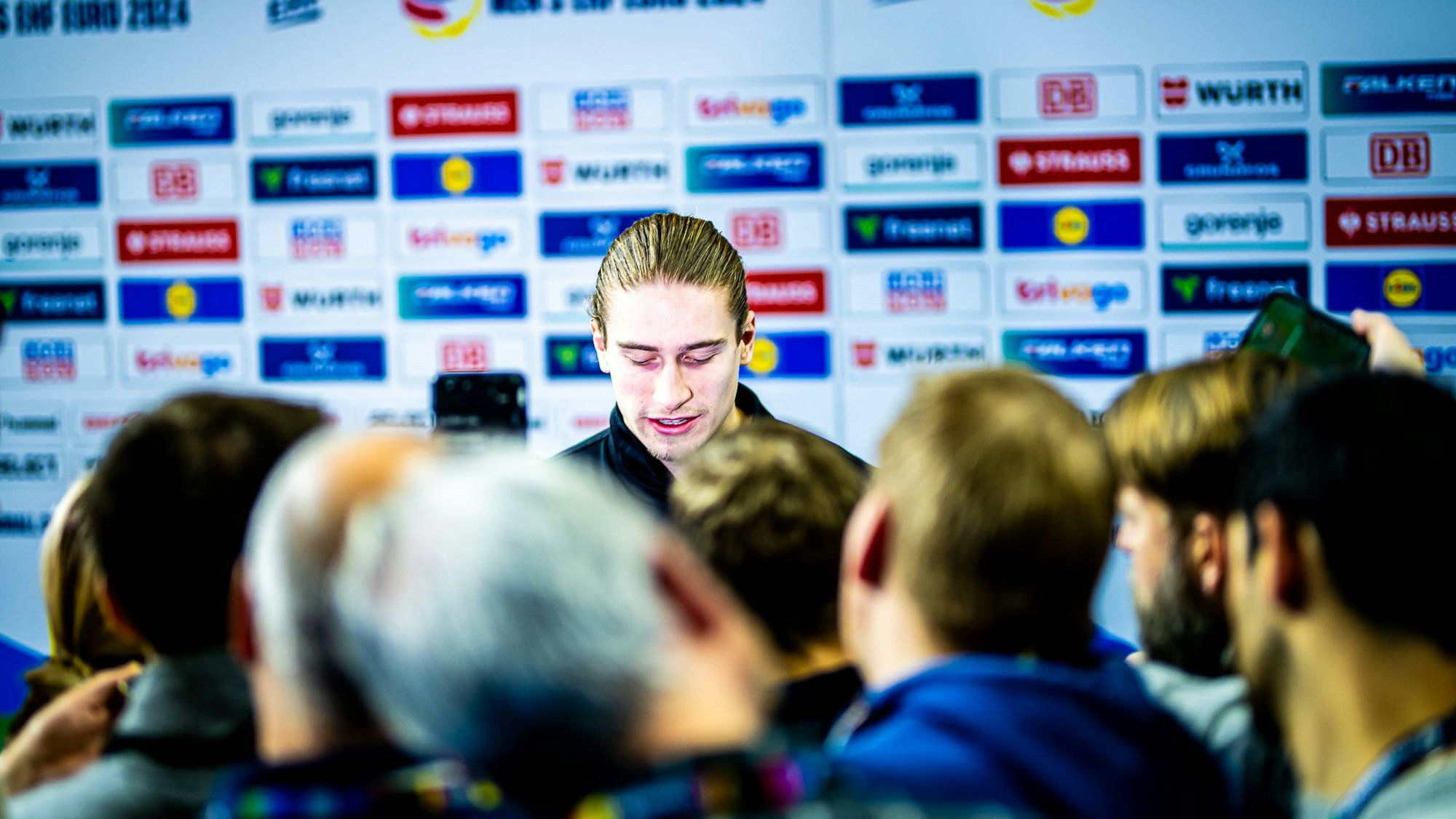 Selbstanklage in der Mixed-Zone: Juri Knorr.
