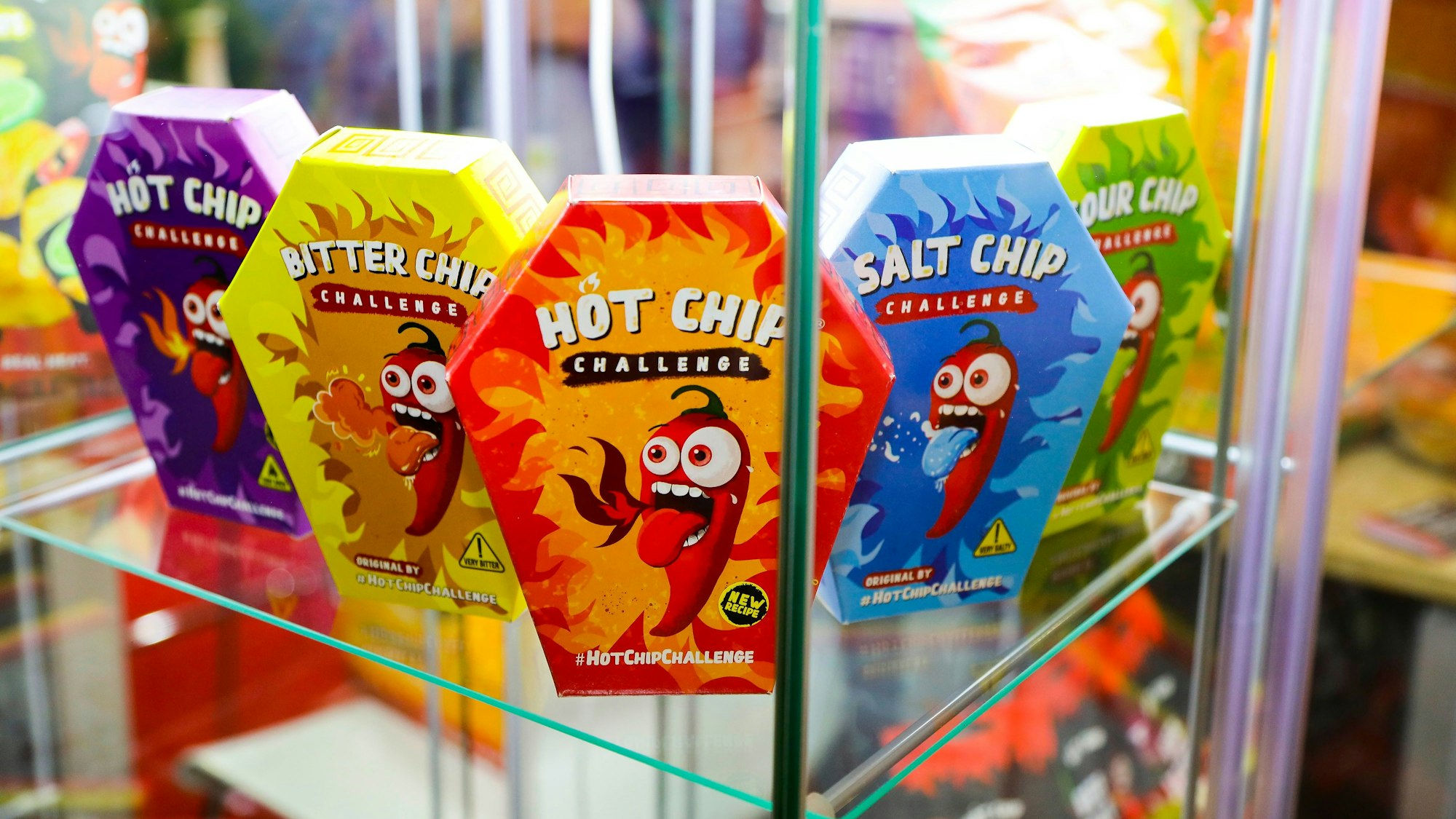 neue Geschmacksrichtungen der Hersteller der „Hot Chip Challenge“