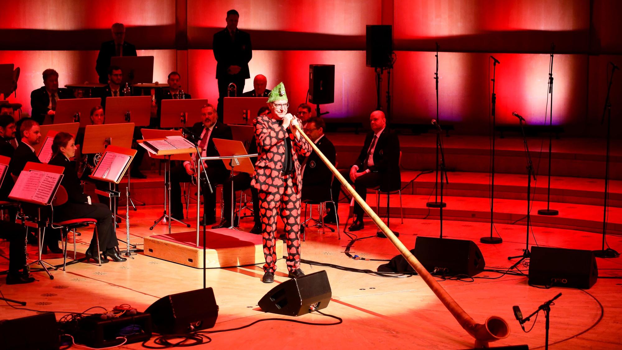 Ebasa Pallada am Alphorn