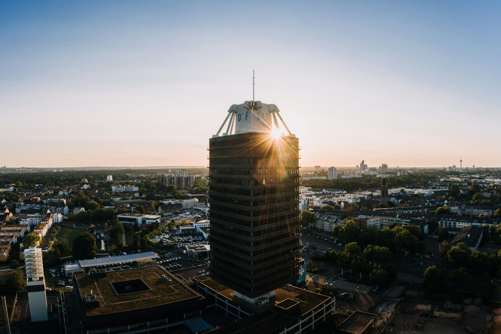 Das Hochhaus des Deutschlandfunks steht jetzt unter Denkmalschutz.