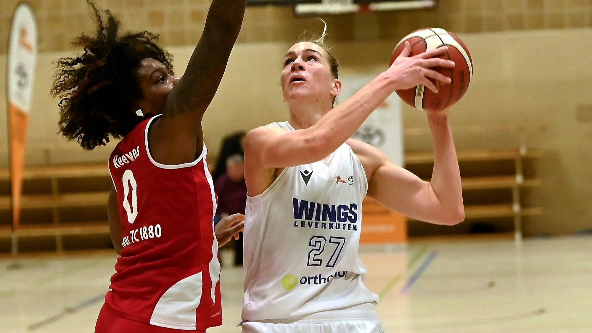 21.01.2024, Basketball-Wings Leverkusen - Herner TC
rechts: Lisa Koop (Wings)
Foto: Uli Herhaus
