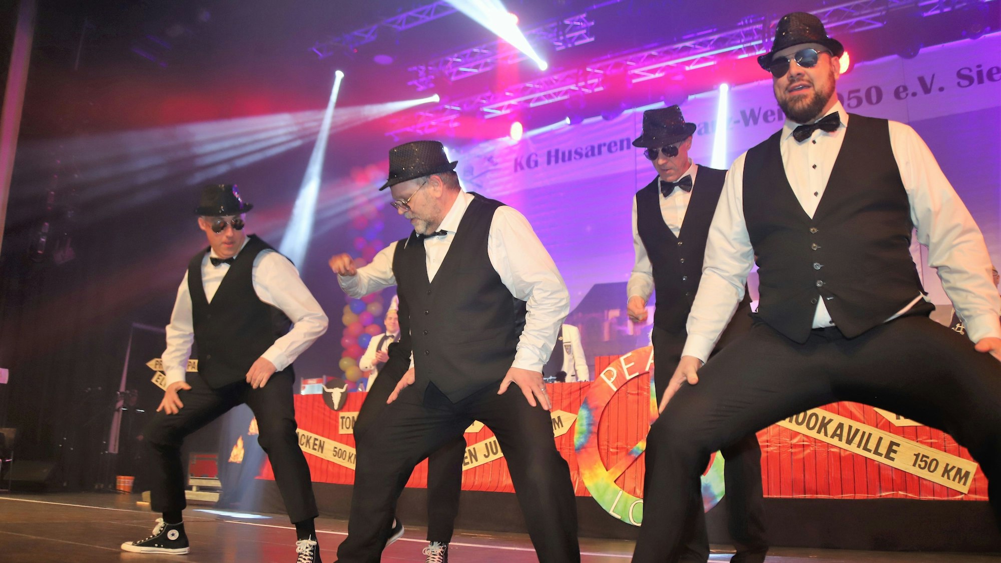 Rhein-Sieg-Forum Husaren Schwarz-Weiß Siegburg