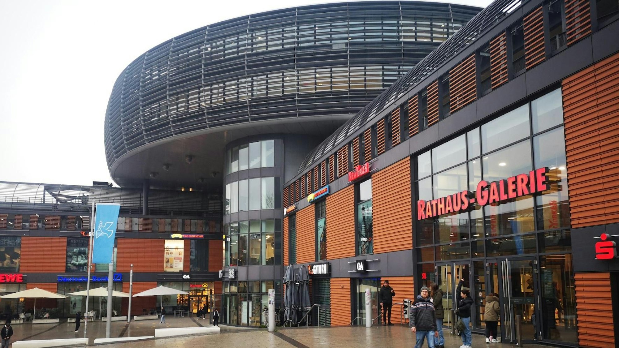 Die Rathaus-Galerie ist Dreh- und Angelpunkt der City in Wiesdorf.