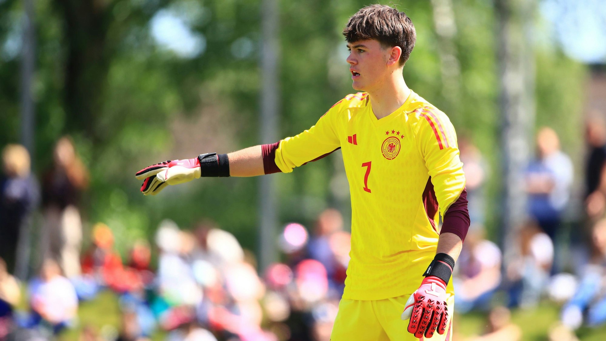 Jesper Schlich Deutschland Deutschland vs Frankreich, Fussball, U16-Laenderspiel, 25.05.2023 DFB regulations prohibit any use of photographs as image sequences and/or quasi-video. Deutschland vs Frankreich, Fussball, U16-Laenderspiel, 25.05.2023 Dillingen *** Jesper Schlich Germany Germany vs France, Football, U16 Laenderspiel, 25 05 2023 DFB regulations prohibit any use of photographs as image sequences and or quasi video Germany vs France, Football, U16 Laenderspiel, 25 05 2023 Dillingen Copyright: xEibner-Pressefotox EP_RWS