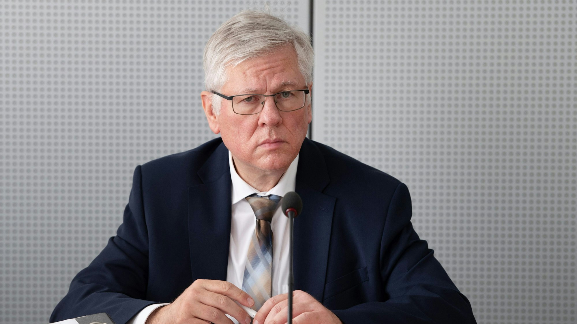 Roland Walter Hermann Ulbrich (AfD) gibt ein Parteiamt auf.