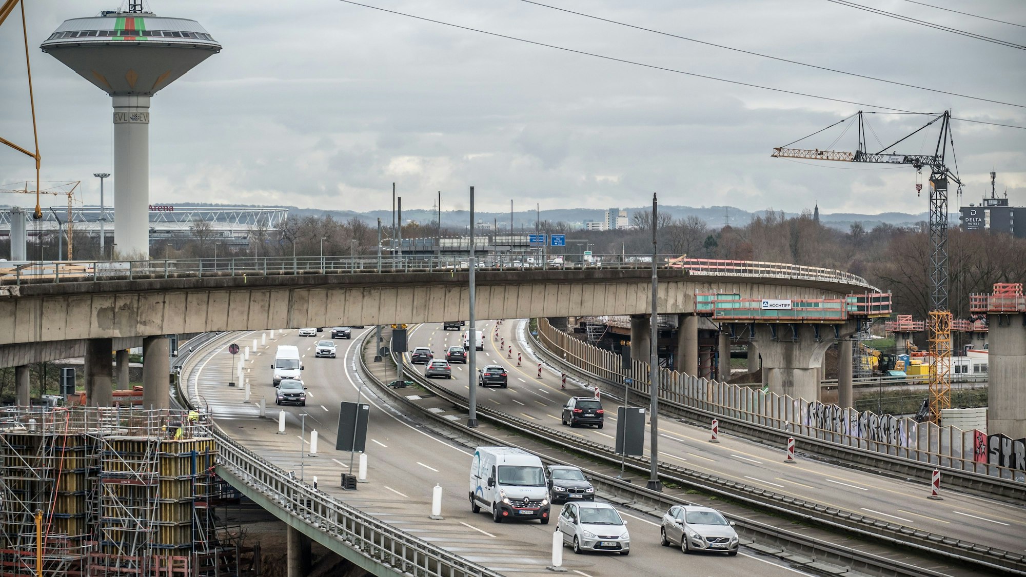 Blick in Richtung Stelze (Hochstraße A) mit dem Überflieger, der abgebrochen wird. Foto: Ralf Krieger