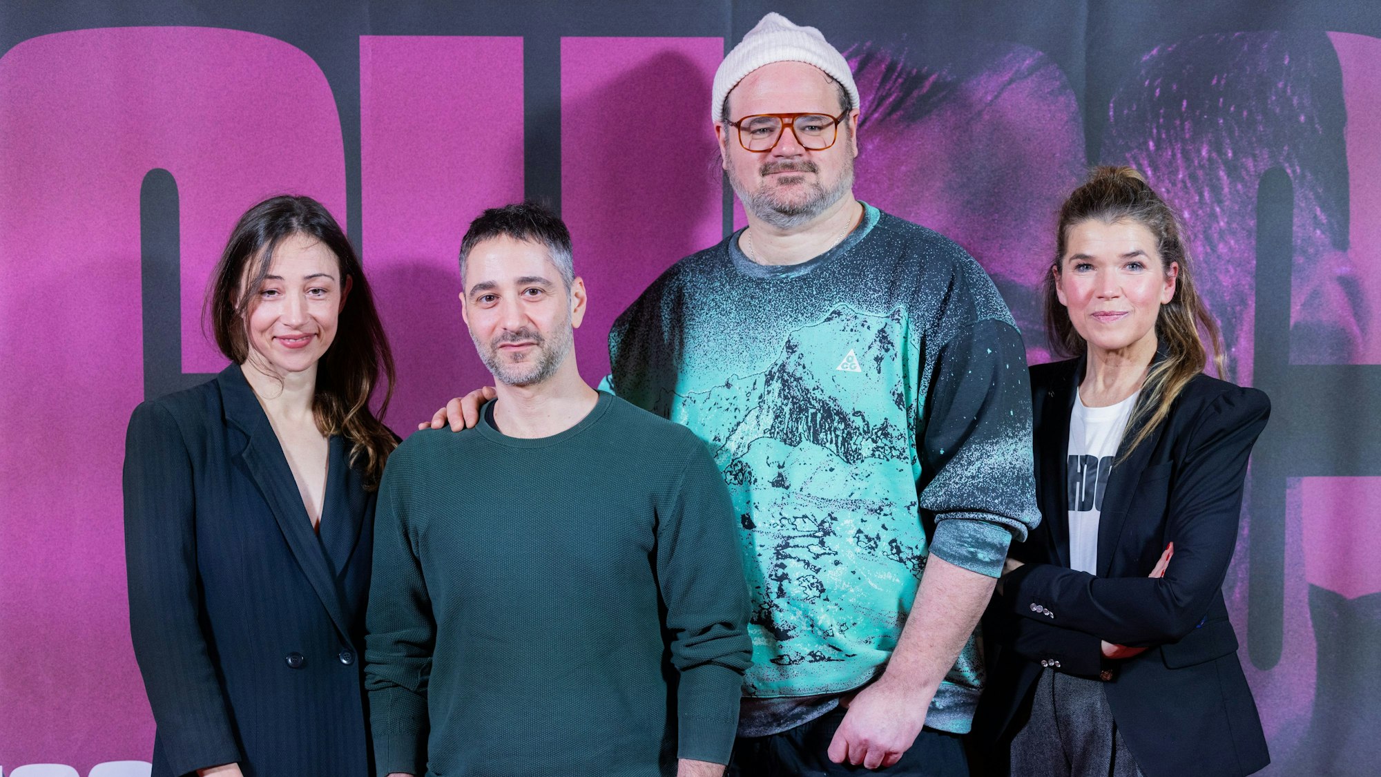 Aenne Schwarz (v.l.), Denis Moschitto, Daniel Rakete Siegel und Anke Engelke bei der Premiere von „Schock“.