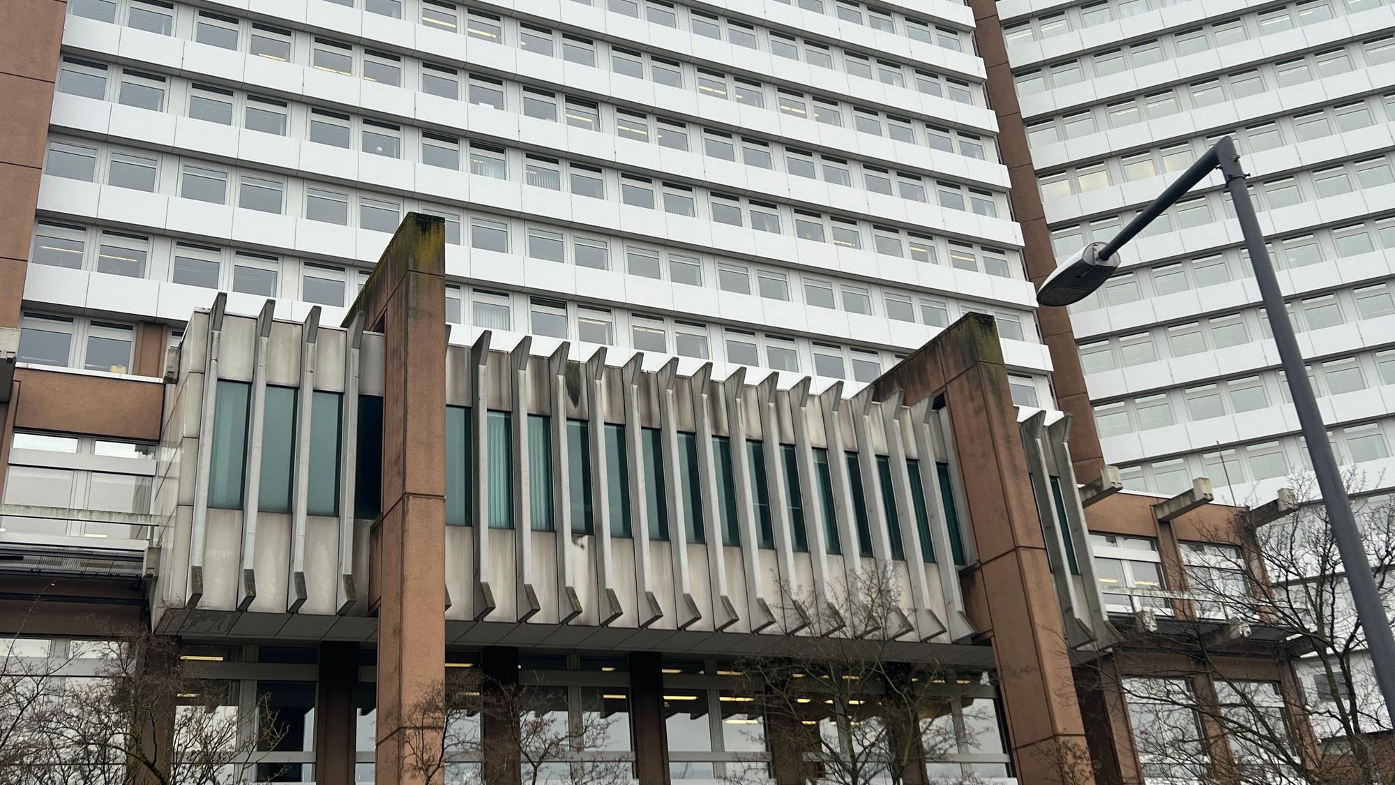 Der besonders gut gesicherte Saal 210 im Kölner Landgericht. Foto: Ralf Krieger
