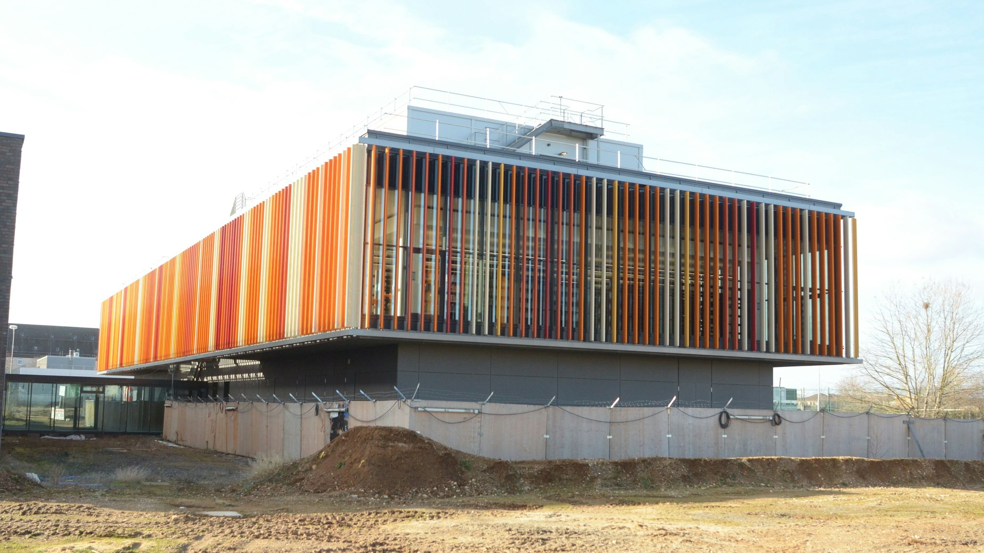 Ein echter Blickfang: das neue Gebäude, das die Fachinformationsstelle des Zentrums für Geoinformationswesen der Bundeswehr in Euskirchen bezogen hat.