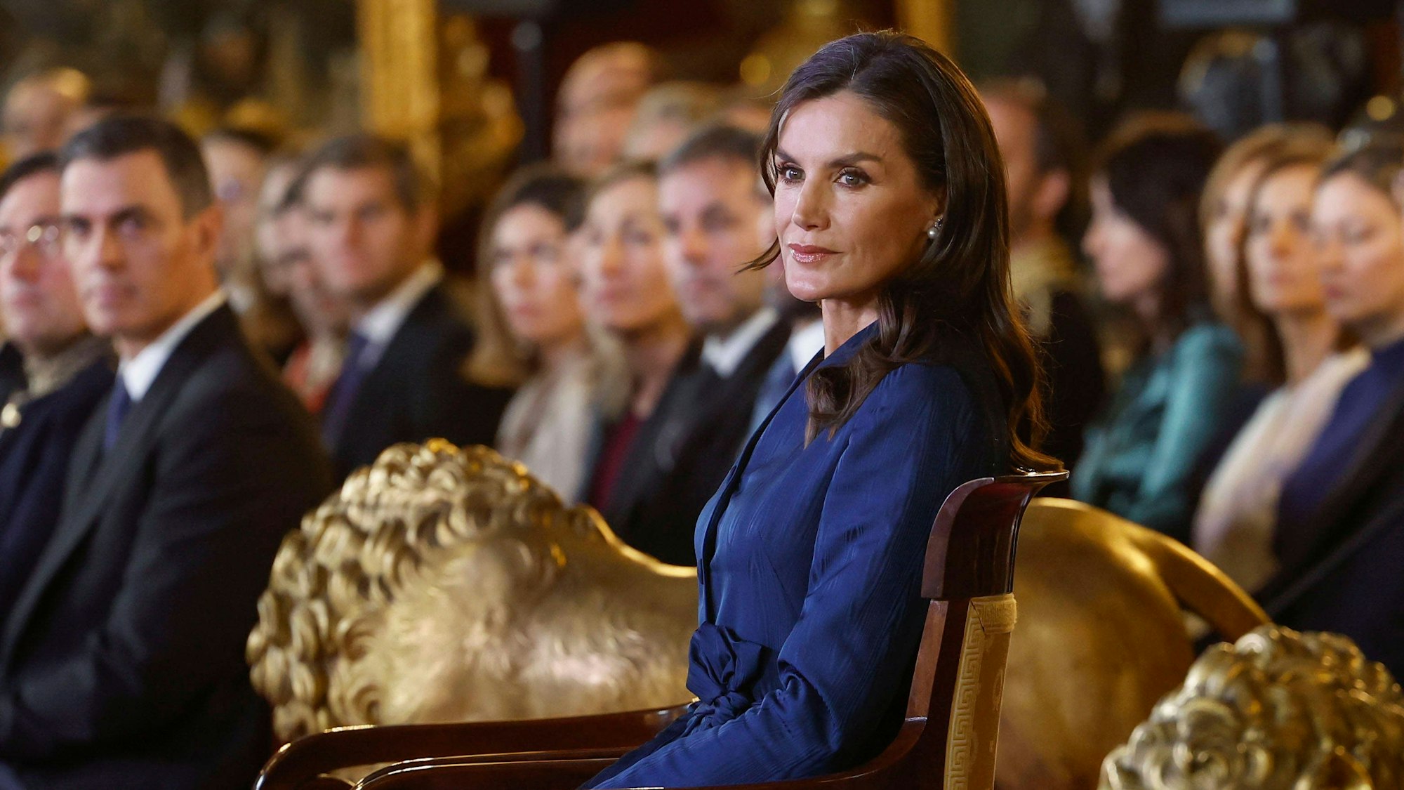 Die spanische Königin Letizia während des offiziellen Empfangs nach einer königlichen Audienz für den diplomatischen Dienst im Königspalast von Madrid.
